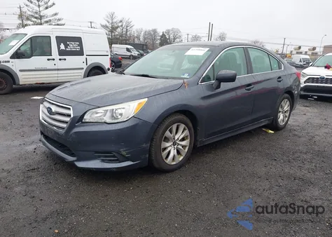 2015 Subaru Legacy 2.5I Premium z USA, uszkodzony, nr VIN 4S3BNAC68F3020570